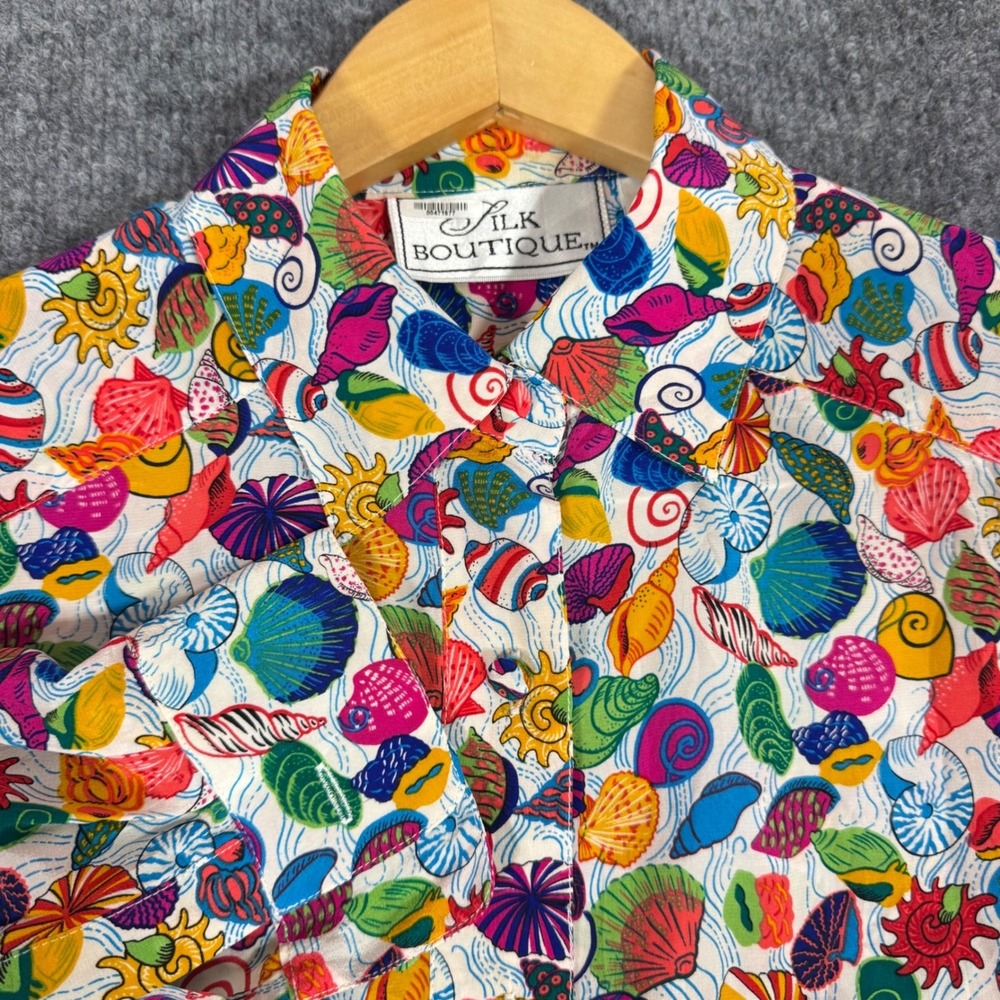 Silk Boutique Seashell Print Button Down Womens L Colorful 100% Silk EUC Shirt